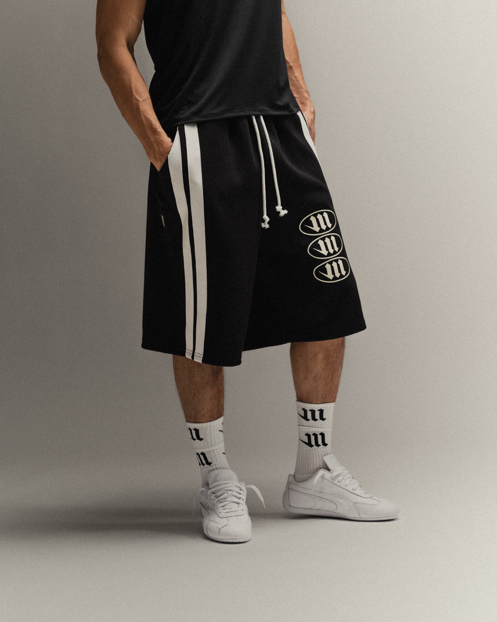Mega Shorts